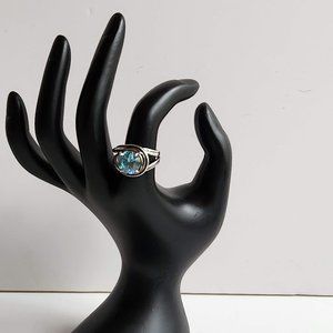 Opulenza .925 Sterling Sliver Ring